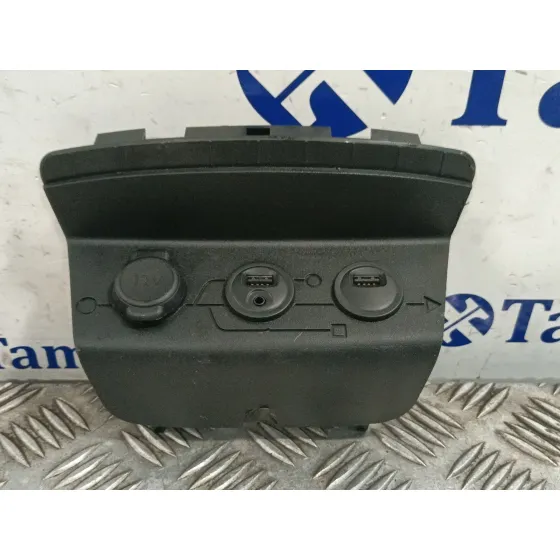 Plastico Varios para Peugeot 208 I (Ca_, Cc_)
