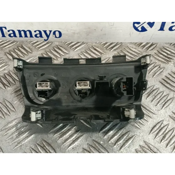 Plastico Varios para Peugeot 208 I (Ca_, Cc_)