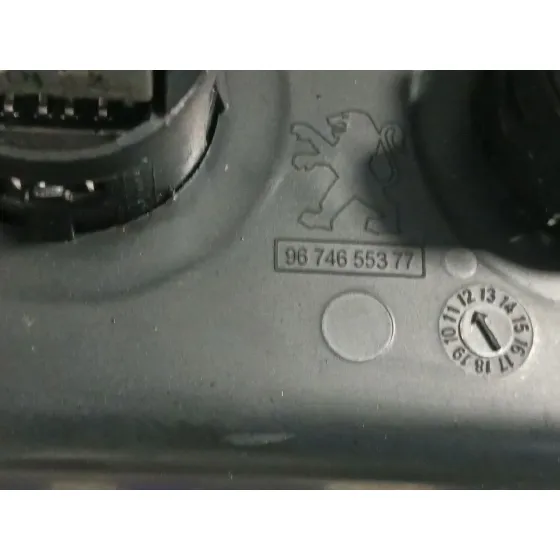 Plastico Varios para Peugeot 208 I (Ca_, Cc_)