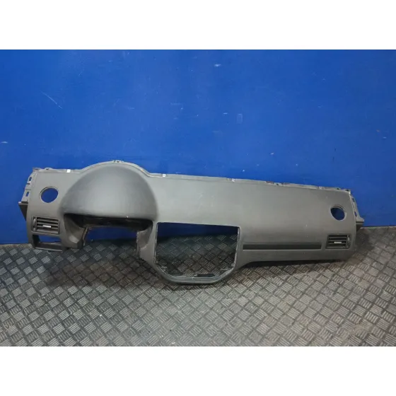 Salpicadero para Ford Kuga I