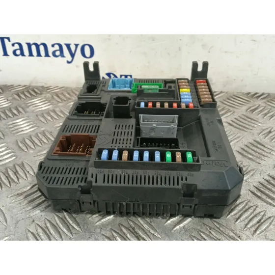 Caja Reles / Fusibles para Peugeot 208 I (Ca_, Cc_)