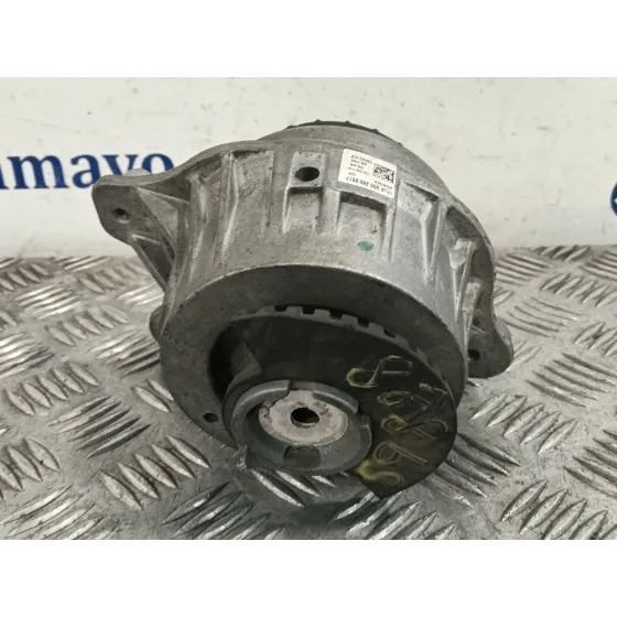 Soporte Motor Izquierdo para Mercedes-Benz Clase C (W205)