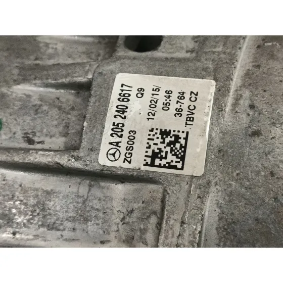 Soporte Motor Izquierdo para Mercedes-Benz Clase C (W205)