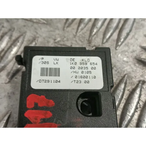 Sensor Angulo De Giro para Volkswagen Golf V (1K1)