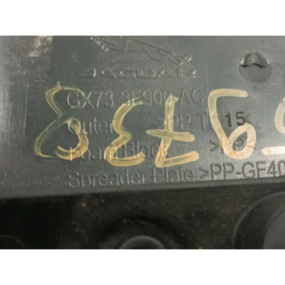 Plastico Varios para Jaguar Xe (X760)
