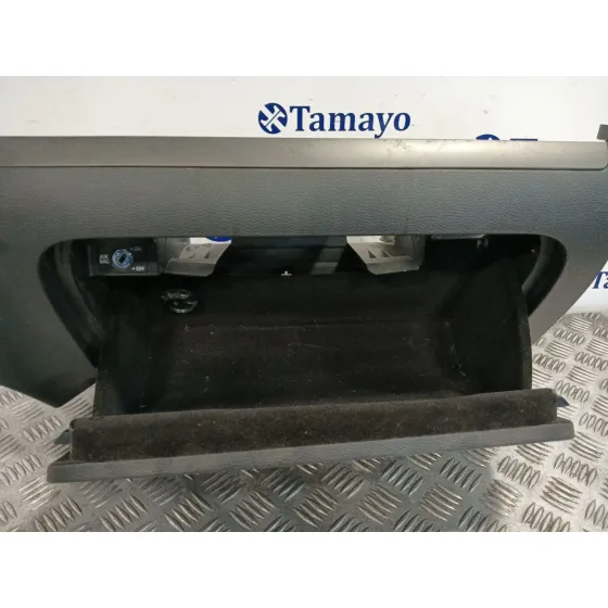 Guantera para Volkswagen Golf V (1K1)