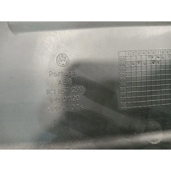 Guantera para Volkswagen Golf V (1K1)