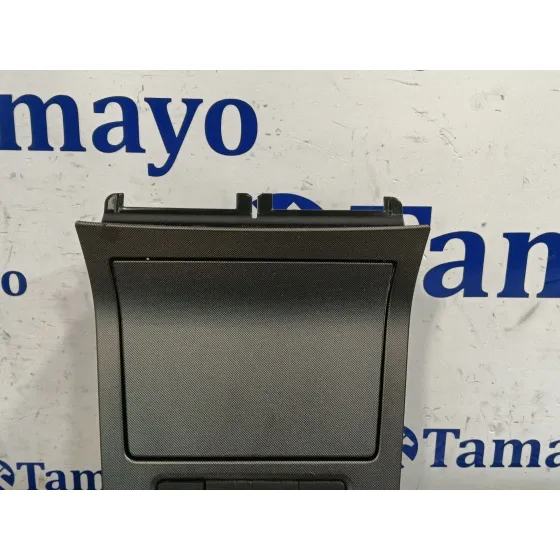 Cenicero para Volkswagen Golf V (1K1)