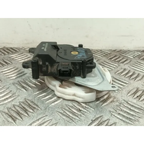 Motor Apertura Trampillas Climatizador para Toyota Corolla Verso (R1)