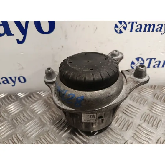 Soporte Motor para Mercedes-Benz Clase C (W205)