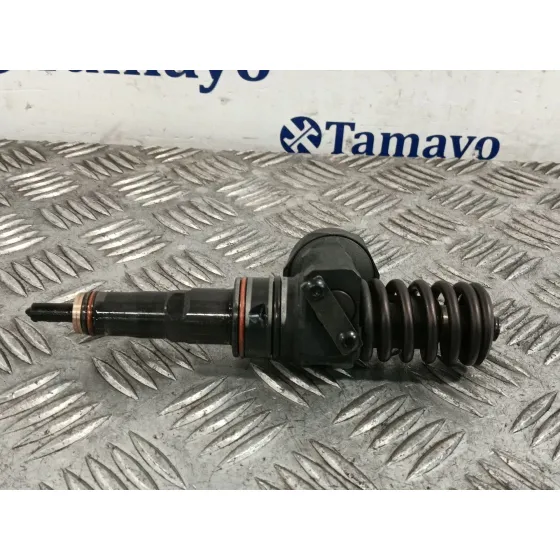 Inyector para Volkswagen Golf Iv (1J1)