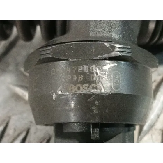 Inyector para Volkswagen Golf Iv (1J1)