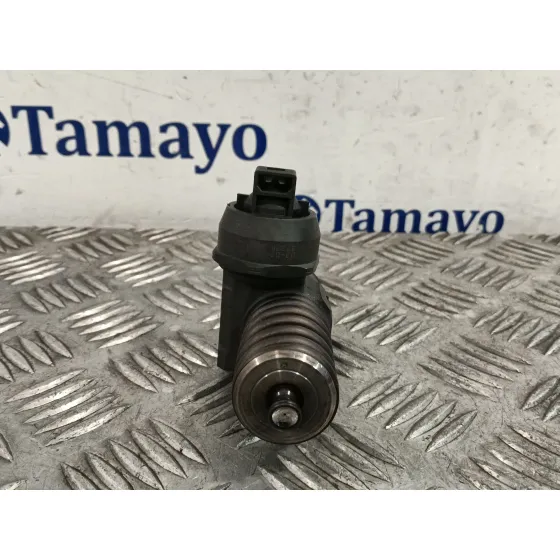 Inyector para Volkswagen Golf Iv (1J1)