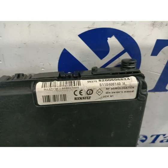 Caja Reles / Fusibles para Renault Megane Ii Sedan (Lm0/1_)
