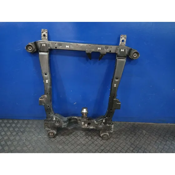 Puente Delantero para Chevrolet Cruze Hatchback (J305)
