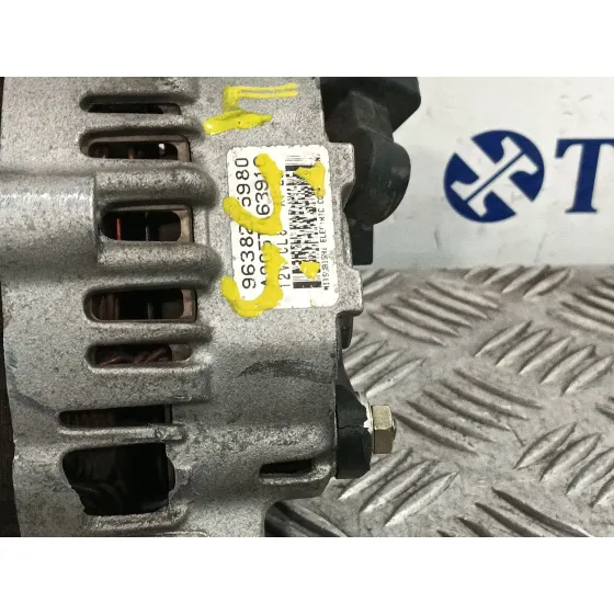 Alternador para Peugeot 206 Hatchback (2A/C)