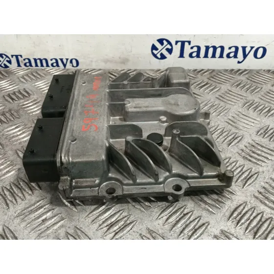 Centralita Motor Uce para Chevrolet Cruze Hatchback (J305)