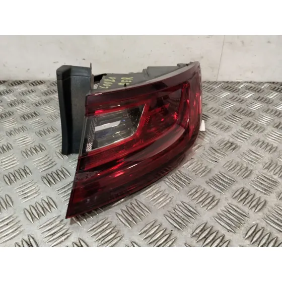Piloto Trasero Derecho para Renault Megane Iv Hatchback (B9A/M/N_)
