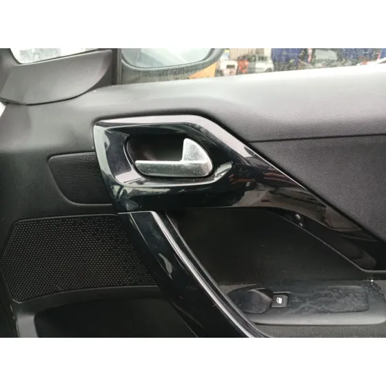 Maneta Interior Delantera Derecha para Peugeot 208 I (Ca_, Cc_)
