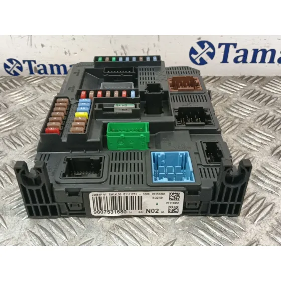 Caja Reles / Fusibles para Peugeot 208 I (Ca_, Cc_)