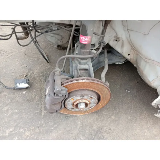 Mangueta Delantera Izquierda para Peugeot 208 I (Ca_, Cc_)