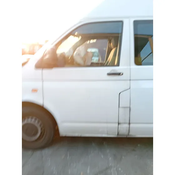 Puerta Delantera Izquierda para Volkswagen Transporter T5 Furgoneta (7Ha, 7Hh, 7Ea, 7Eh)