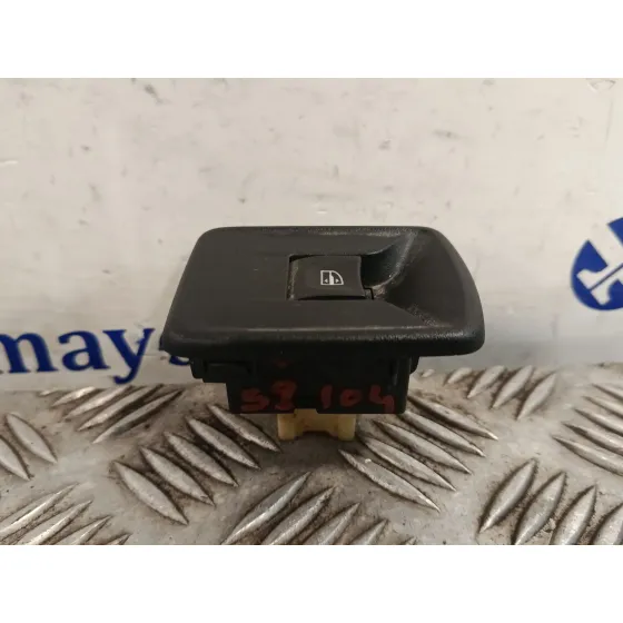 Mando Elevalunas Delantero Derecho para Dacia Sandero