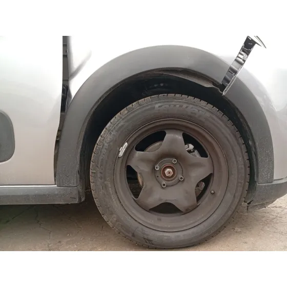 Plastico Paso Rueda Delantero Derecho para Citroën C3 Iii (Sx)