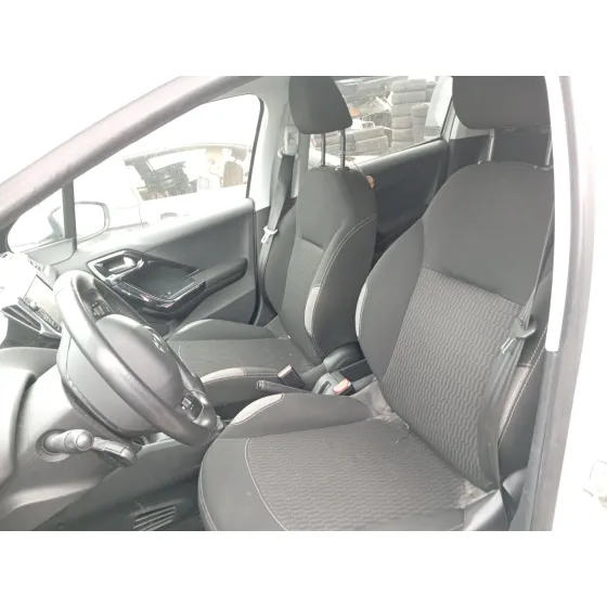 Asiento Delantero Izquierdo para Peugeot 208 I (Ca_, Cc_)