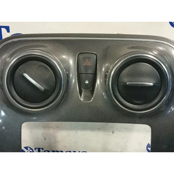 Moldura para Dacia Sandero