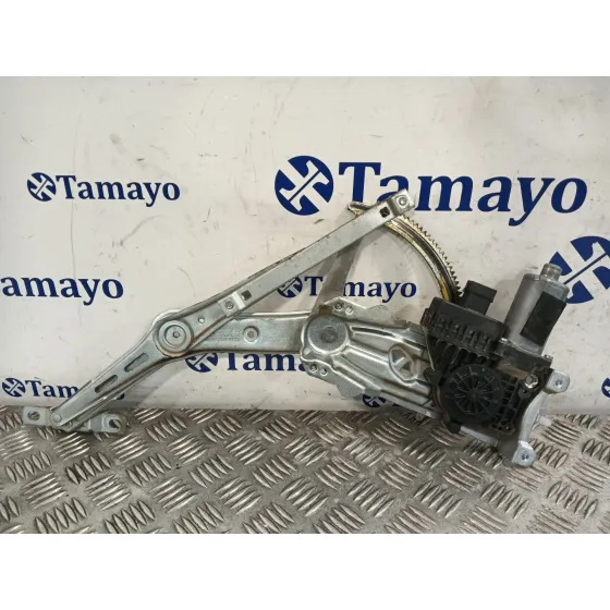 Motor Elevalunas Delantero Derecho para Opel Astra H (A04)