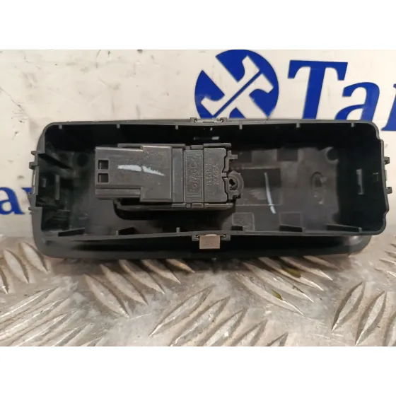 Mando Elevalunas Delantero Derecho para Land Rover Discovery Iv (L319)