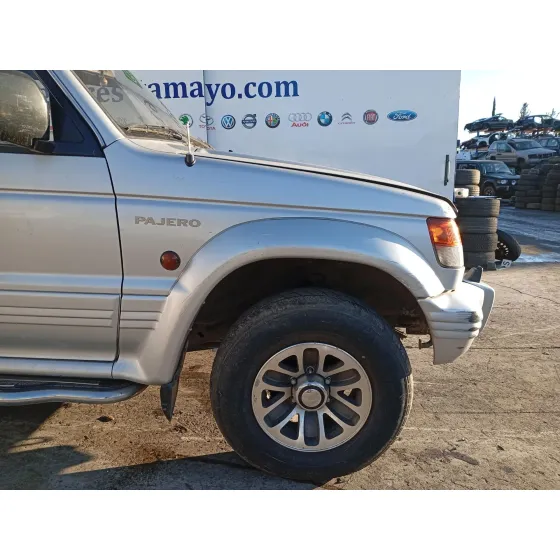 Aleta Delantera Derecha para Mitsubishi Montero Canvas Top (V2_C, V4_C)