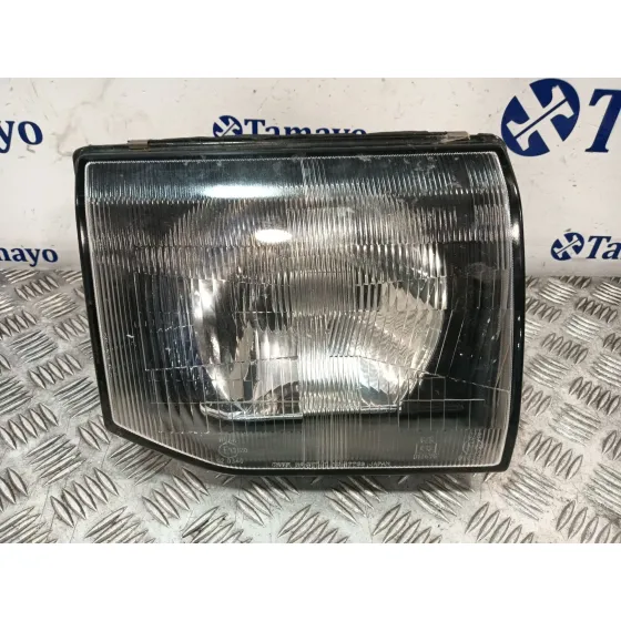 Faro Derecho para Mitsubishi Montero Canvas Top (V2_C, V4_C)