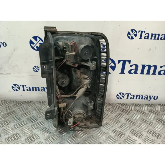 Piloto Trasero Izquierdo para Mitsubishi Montero Canvas Top (V2_C, V4_C)