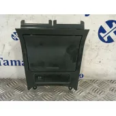 Cenicero para Volkswagen Golf V (1K1)