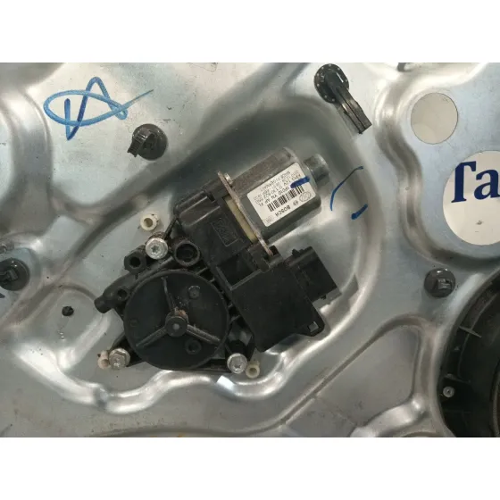Elevalunas Delantero Izquierdo para Hyundai Ix20 (Jc)
