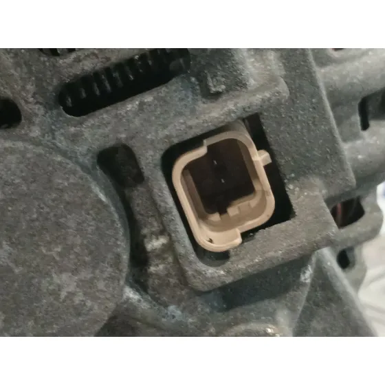 Alternador para Renault Clio Ii (Bb_, Cb_)