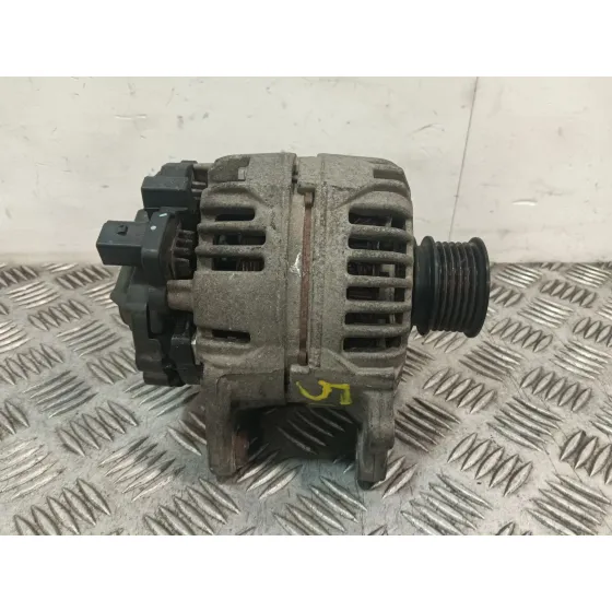 Alternador para Volkswagen Polo (9N3)