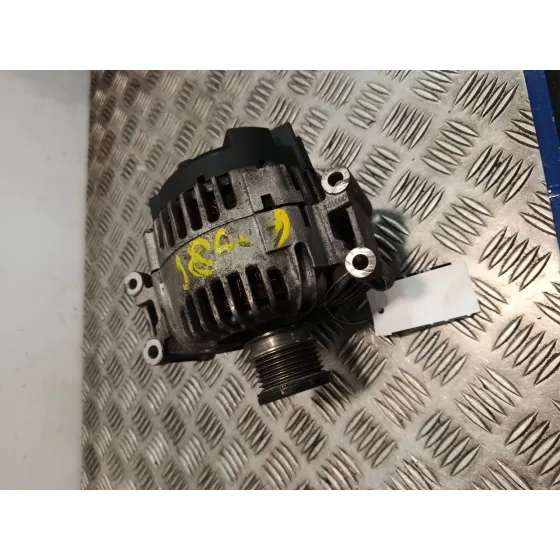 Alternador para Mercedes-Benz Clase C (W204)