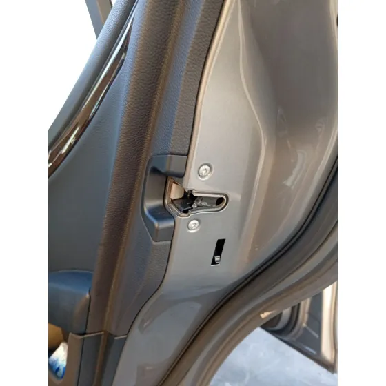 Cerradura Puerta Trasera Derecha para Mercedes-Benz Clase C (W204)