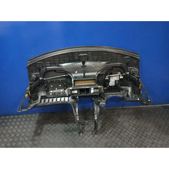 Salpicadero para Peugeot 3008