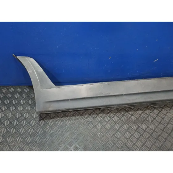 Faldon Lateral para Bmw X3 (E83)