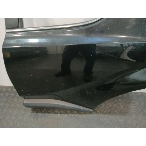 Puerta Trasera Izquierda para Toyota C-Hr (_X1_)