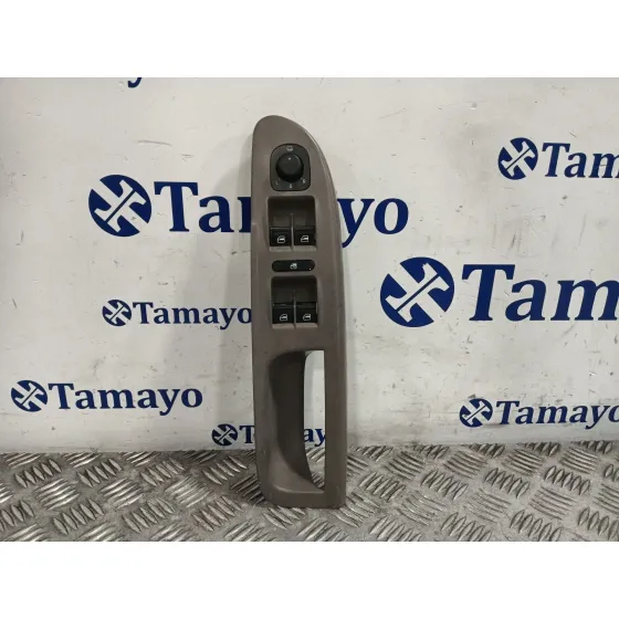 Mando Elevalunas Delantero Izquierdo para Volkswagen Passat B6 Variant (3C5)