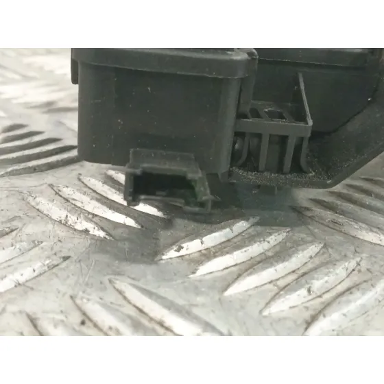 Cerradura Maletero / Porton para Bmw 1 (E81)