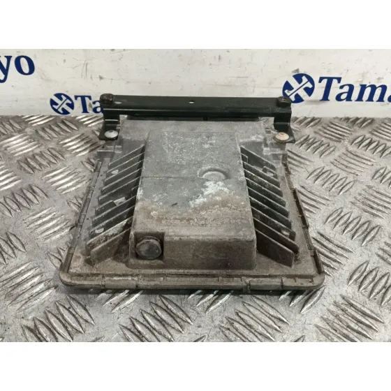 Centralita Motor Uce para Volkswagen Passat B6 Variant (3C5)