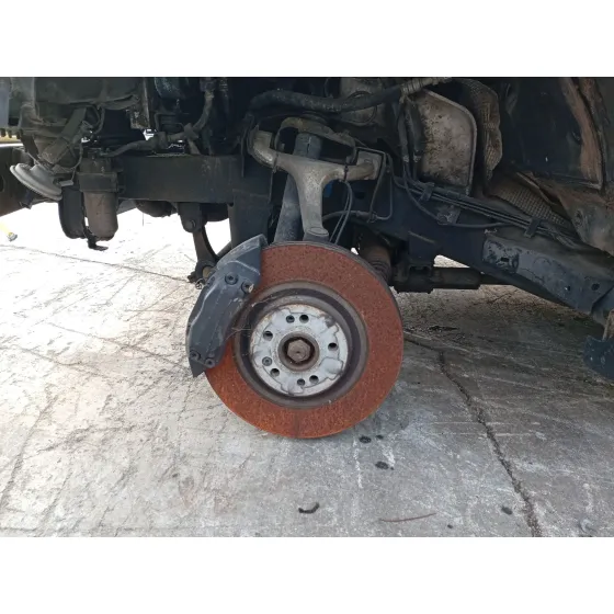 Mangueta Delantera Izquierda para Mercedes-Benz Clase M (W163)