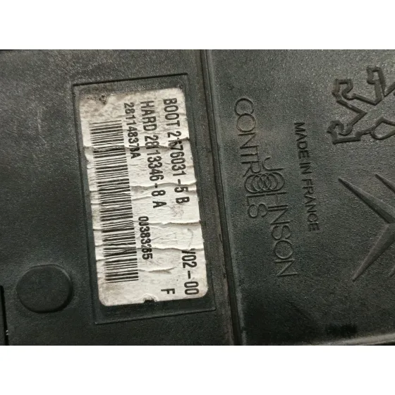 Caja Reles / Fusibles para Citroën C4 Berlina