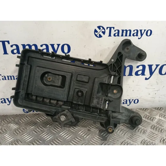 Soporte Bateria para Volkswagen Passat B6 Variant (3C5)